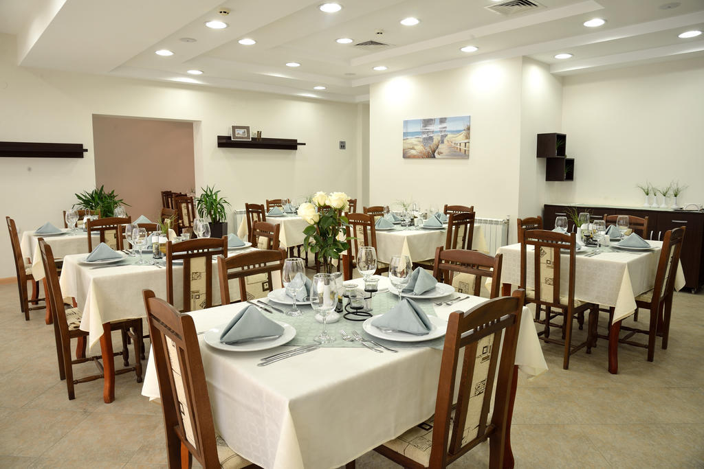 Glicinia Hotel Golden Sands Exterior photo